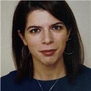 Docente di economia, esperta nel settore. Insegno da circa 8 anni